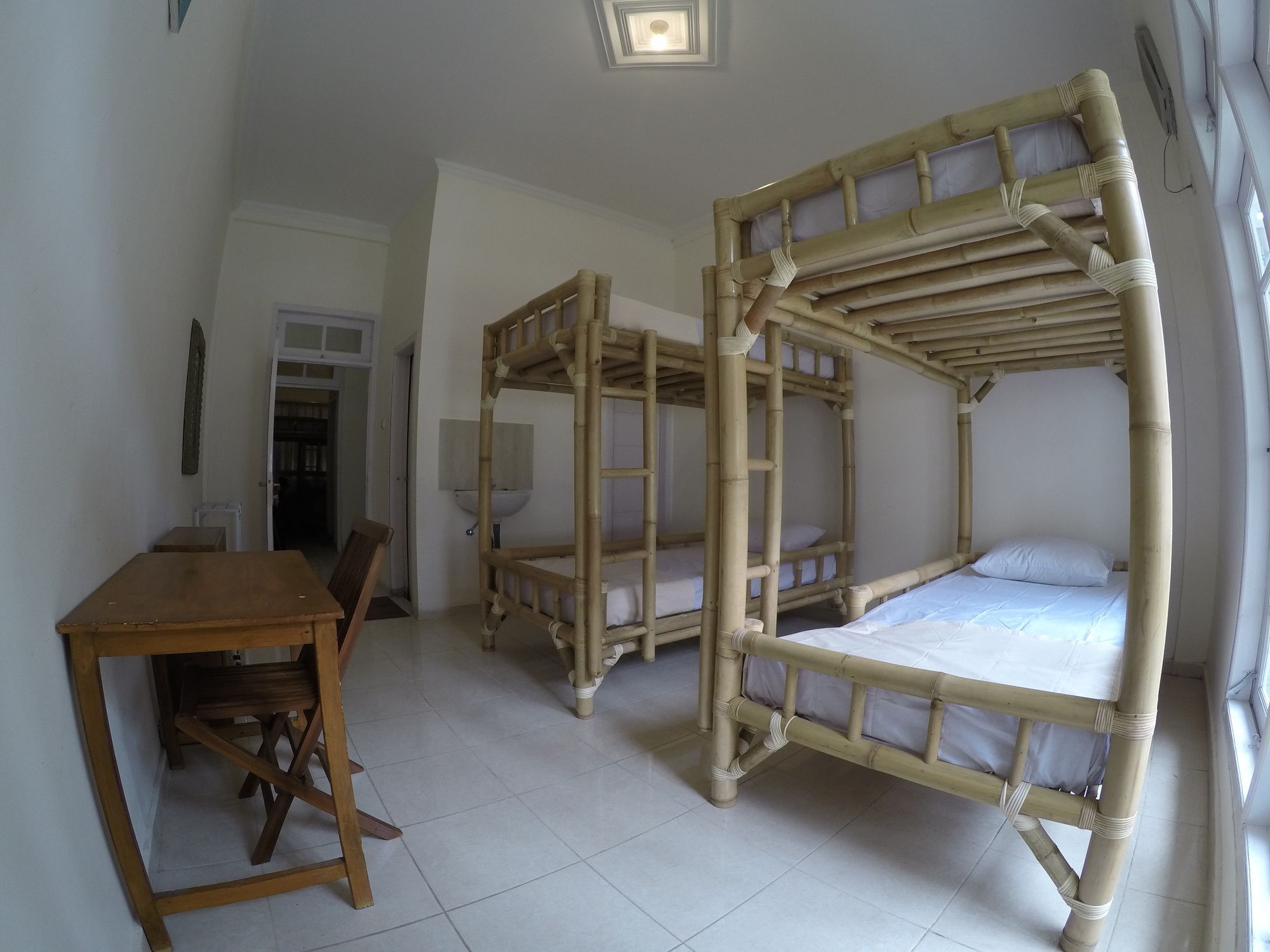 Palmyra Hostel Malang Luaran gambar